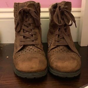 part of brand new brown boots